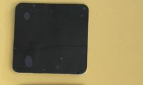 El pegamento negro del cuadrado del GEL 3R rellena la cantidad de capa 16g/M2 de la fuerza N/25m m del repique