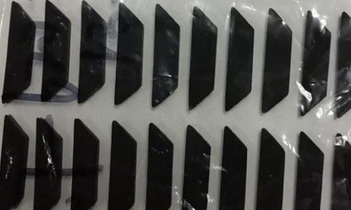 Resbalón anti a prueba de calor adhesivo del cojín ASTM D1894 del silicón 75 grados de dureza